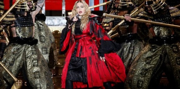 Madonna se sent «violée» par...